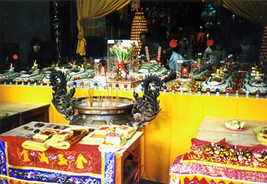 Incense burner with sacrificial offerings